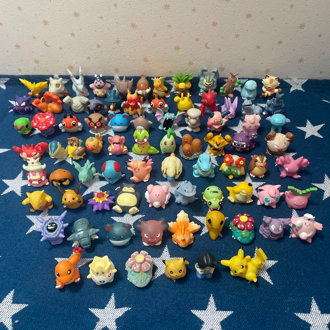 初期ポケモン　ゆび人形　ソフビ