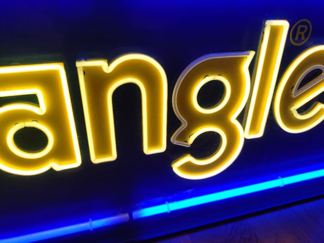 Wrangler ネオンサイン　NEON 看板　非売品　ネオン管　入手困難