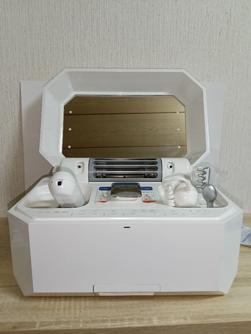 サキナ　美顔器　ルルシェ