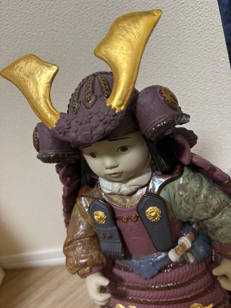 リヤドロ 若武者 60周年記念モデル 13045 フィギュリン　兜