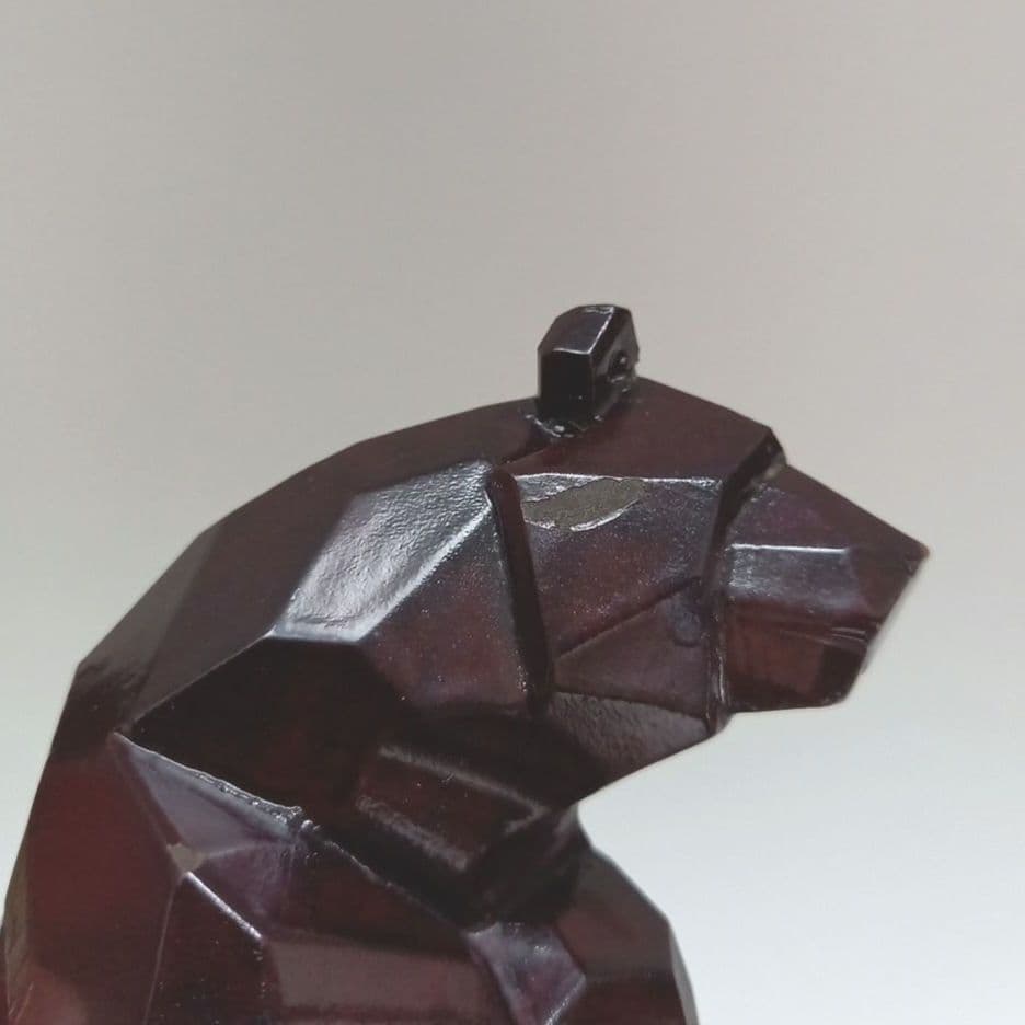 木彫りの熊　民芸　北海道土産　熊の置物　カット彫り　八雲