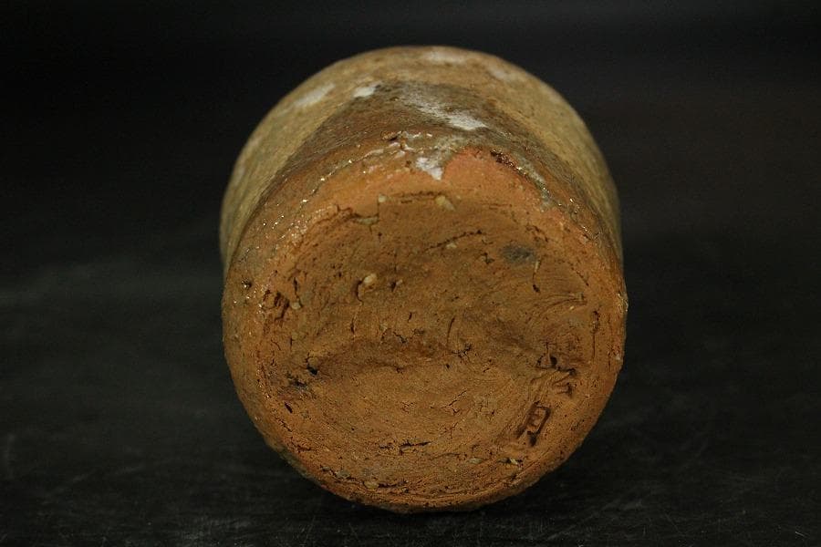 斑唐津 ぐい呑 在銘(K-A934)