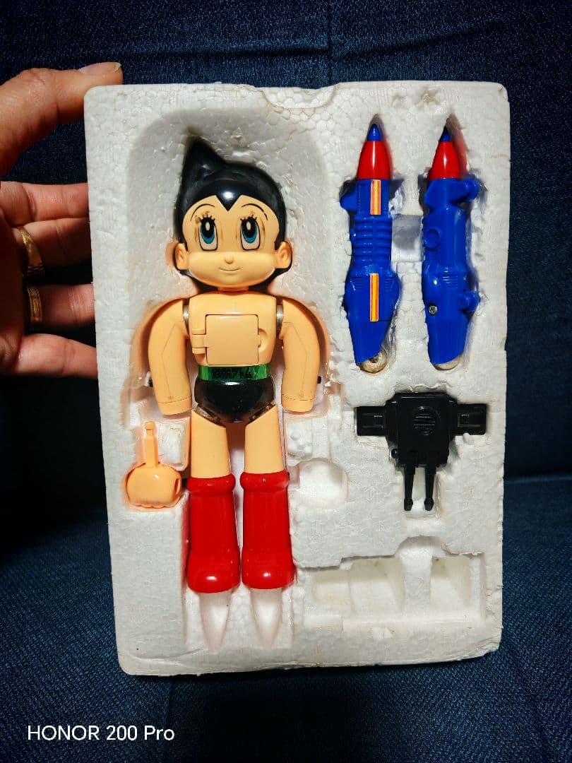 鉄腕アトム マクロロボット フィギュア ポピーレア