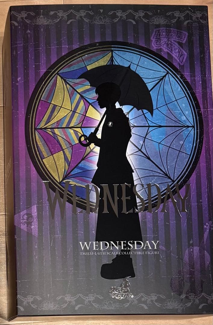 ホットトイズ　ウェンズデー1/6 フィギュア