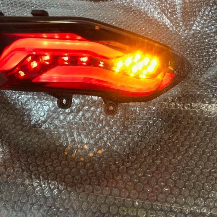 シグナスX スモークテールランプ