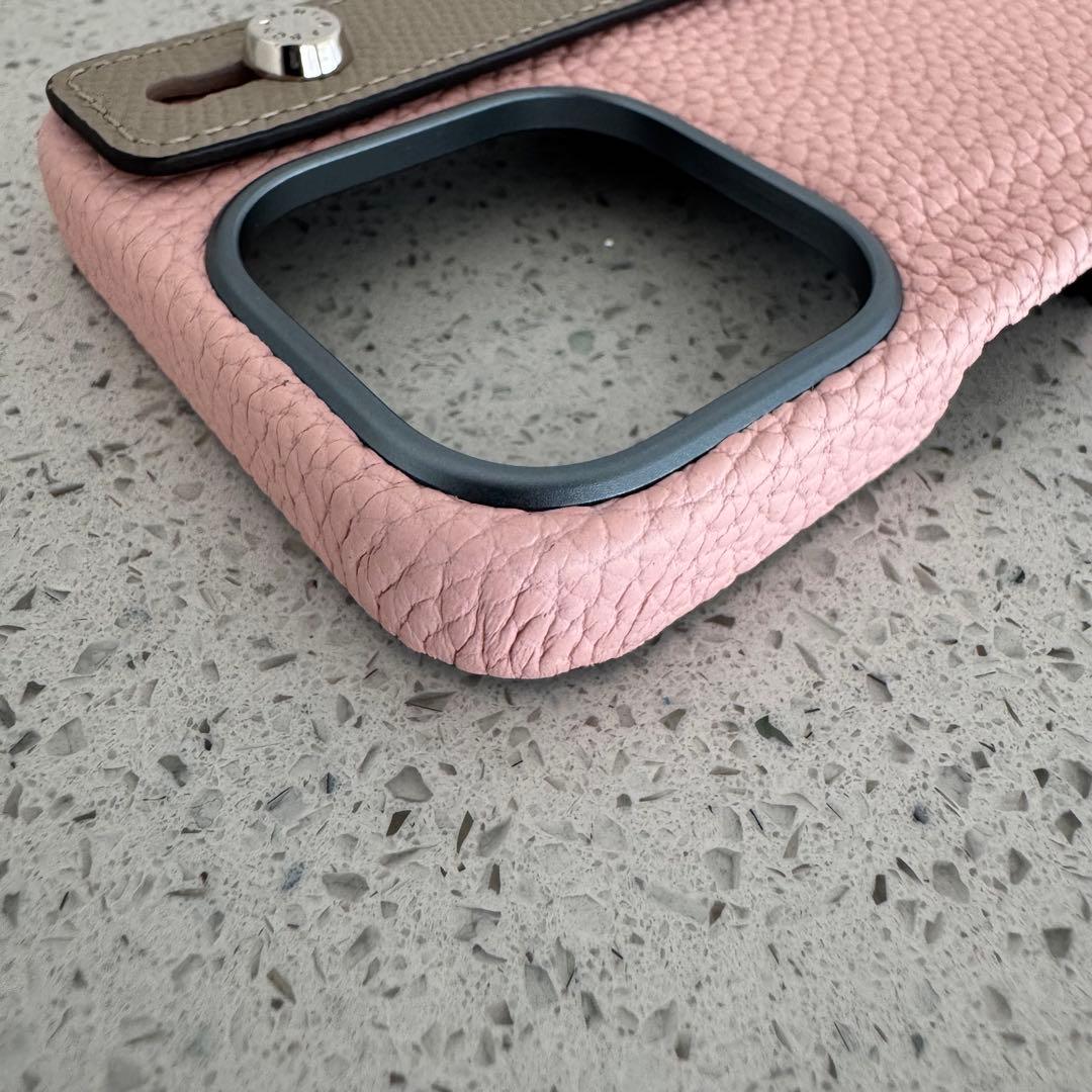 【美品】ボナベンチュラ　スマホケースiPhone15pro サクラピンク