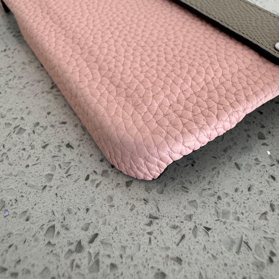 【美品】ボナベンチュラ　スマホケースiPhone15pro サクラピンク