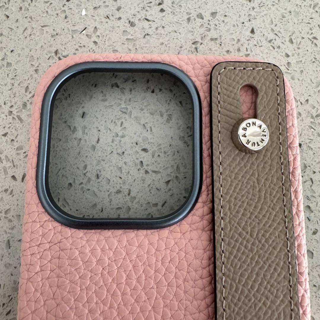 【美品】ボナベンチュラ　スマホケースiPhone15pro サクラピンク