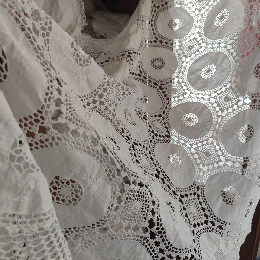 Vintageホワイト 手編みレース 35パーツ繋ぎ フリークロス