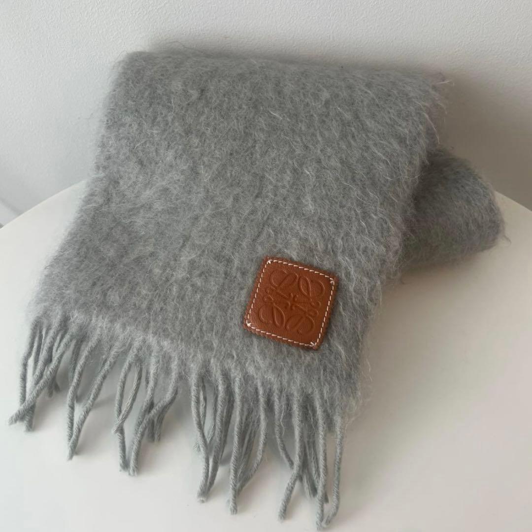 LOEWE グレー マフラー ウール モヘア