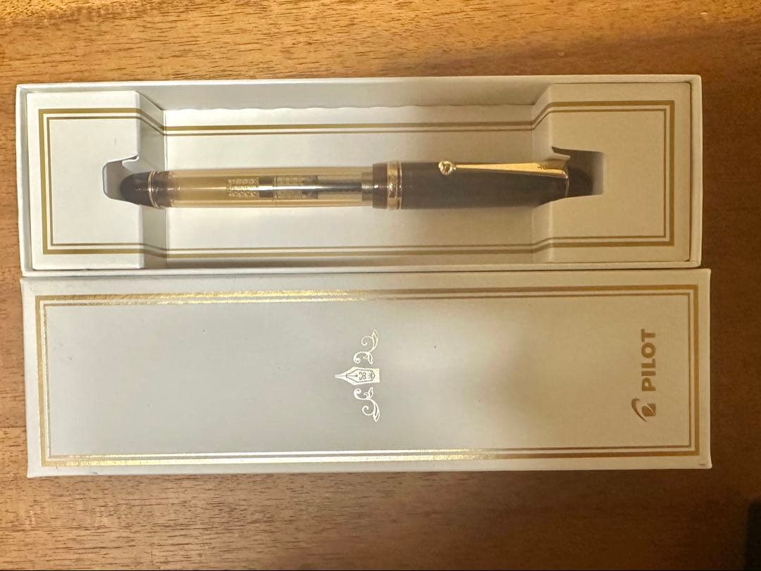 【美品】パイロット カスタム74 万年筆 細字(F) 2024年株主優待
