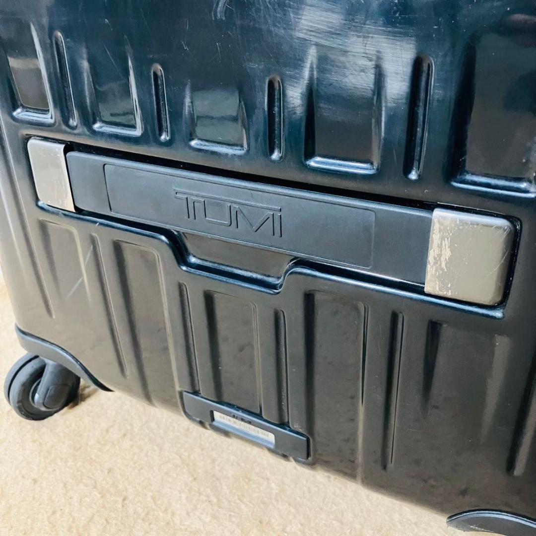 【希少】TUMI スーツケース 228004D V3 ブラック4輪 機内持込可能