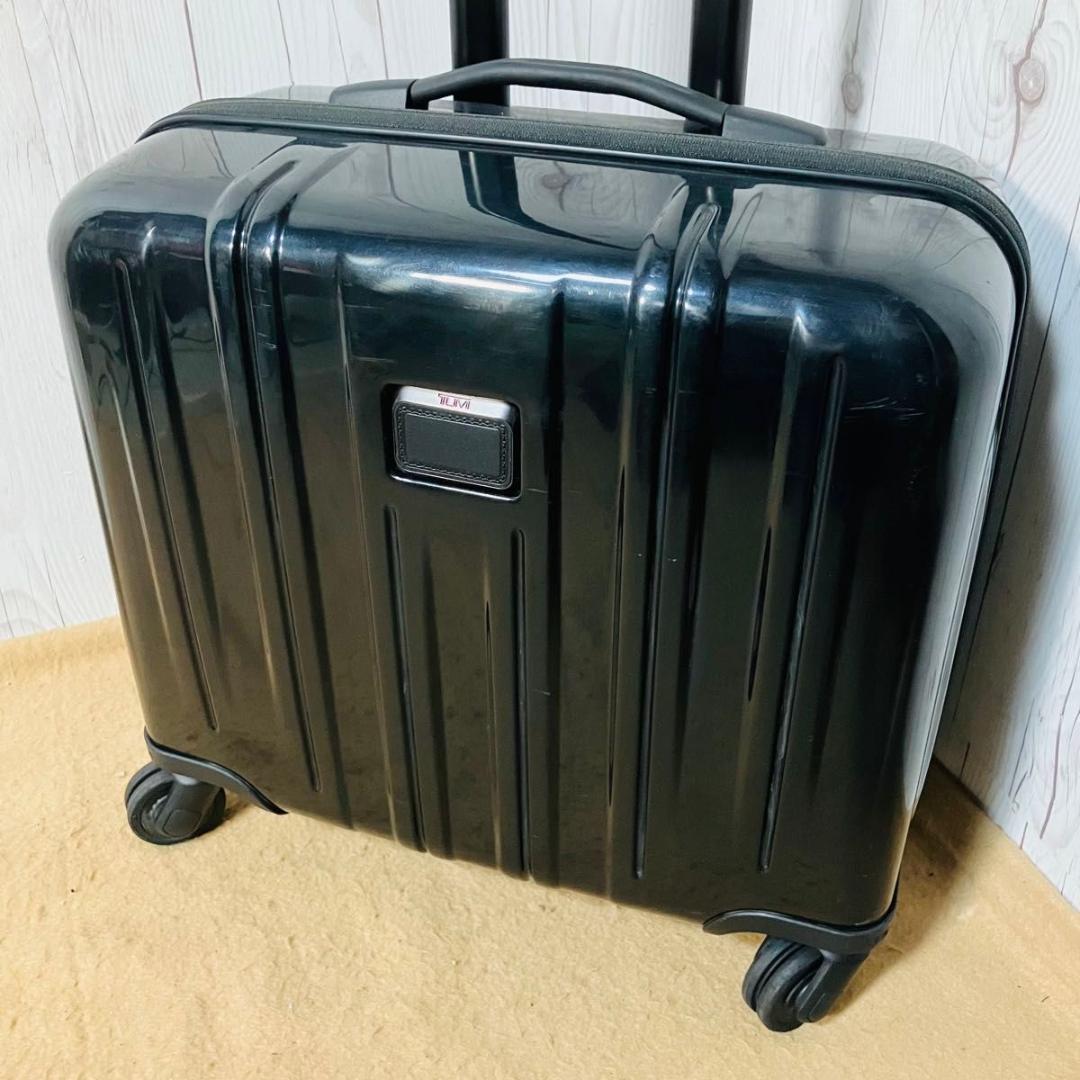 【希少】TUMI スーツケース 228004D V3 ブラック4輪 機内持込可能