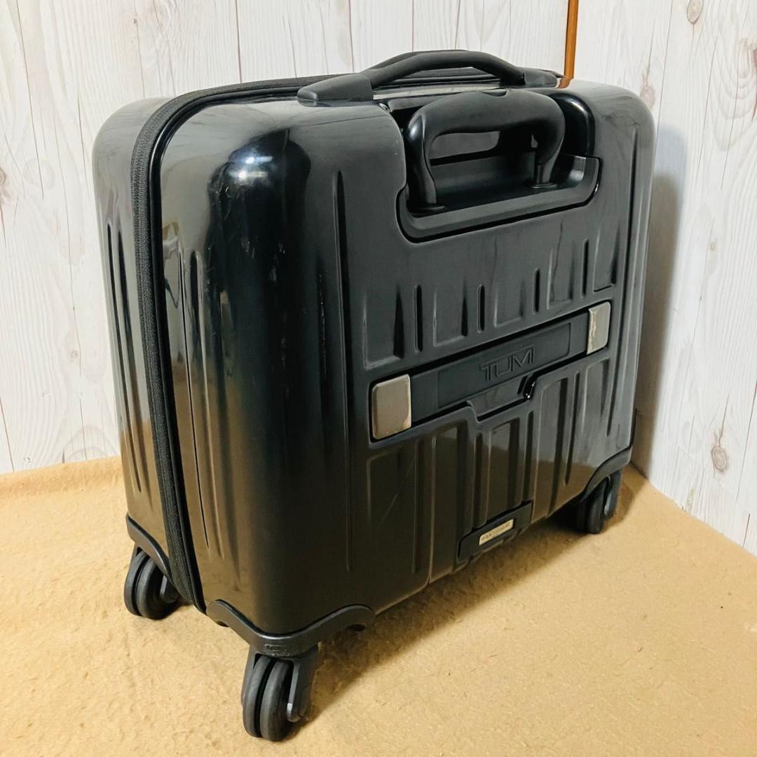 【希少】TUMI スーツケース 228004D V3 ブラック4輪 機内持込可能