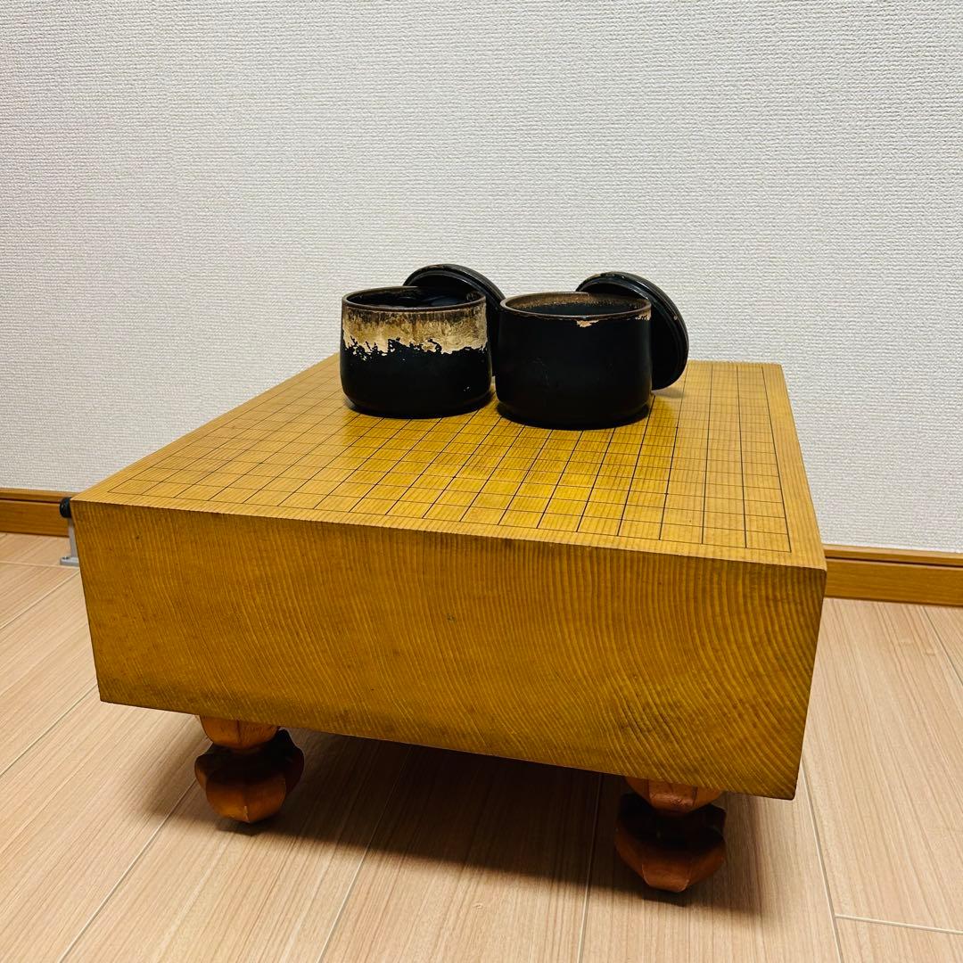 囲碁盤 本榧 天地柾目 ヘソ・脚付き 4.5寸 13.5cm 高級　国産