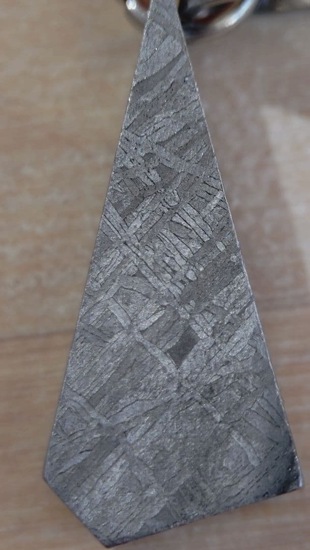 ギベオン隕石　ペンダントトップ