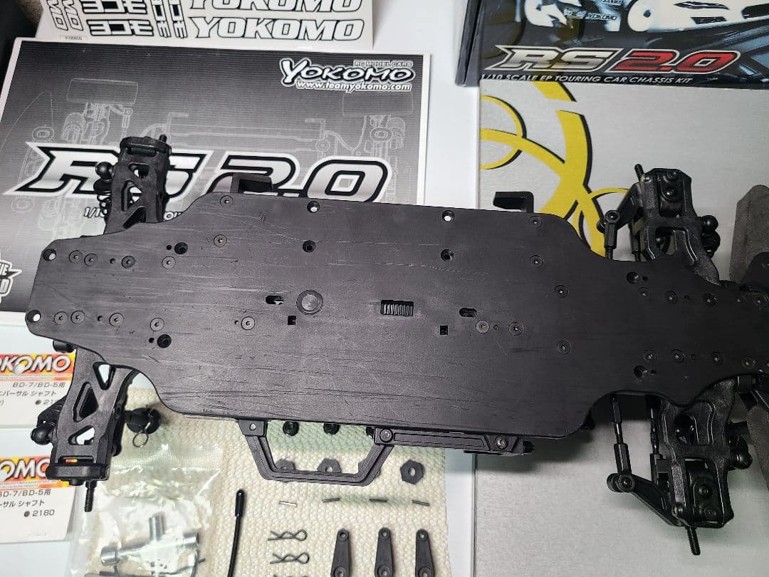 組立済　ルーキースピード　RS2.0　ラジコン　シャーシ　ヨコモ　YOKOMO