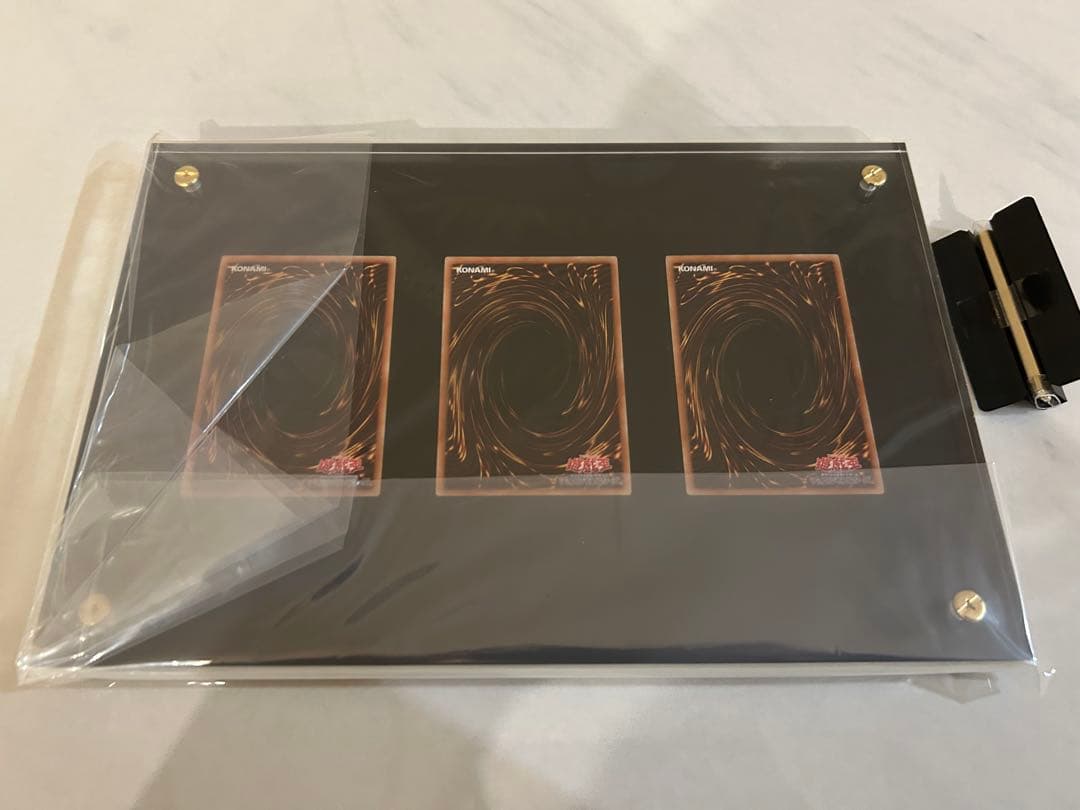 海馬セット　青眼の白龍　シークレット　3枚セット　金属脚付属