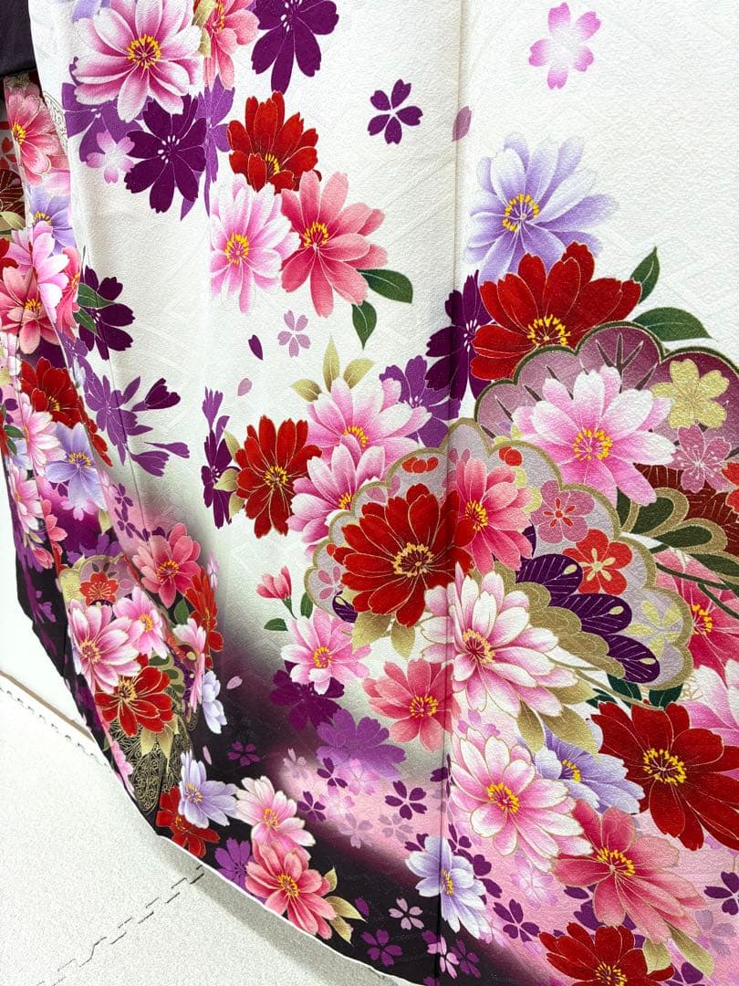 成人式　振袖フルセット　1139 白地　ピンク　紫花柄　正絹　振袖　格安！