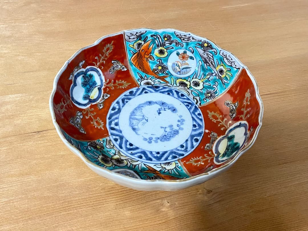 能登蔵出し 古伊万里 色絵金彩 魚窓絵文 大膾皿 /輪花皿 深皿 膾皿