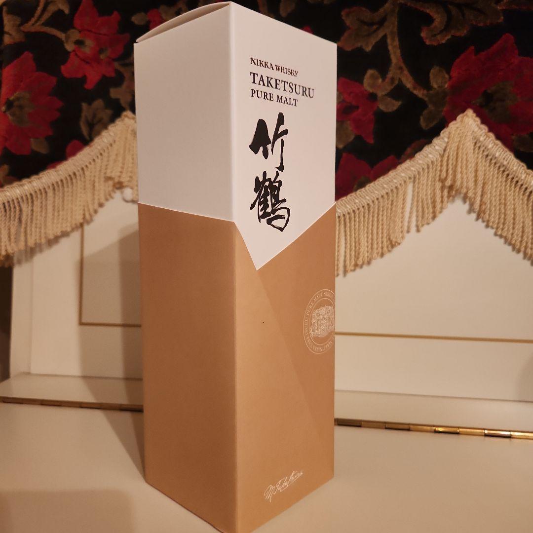 <新品 入手困難>NIKKA 竹鶴 PURE MALT<最安値>8500円 !