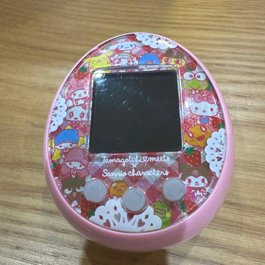 たまごっち　サンリオみーつ　ピンク