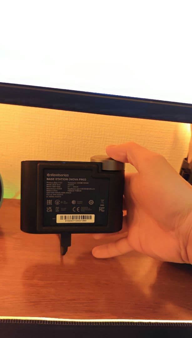 SteelSeries Nova Pro Wirelessゲーミングヘッドセット