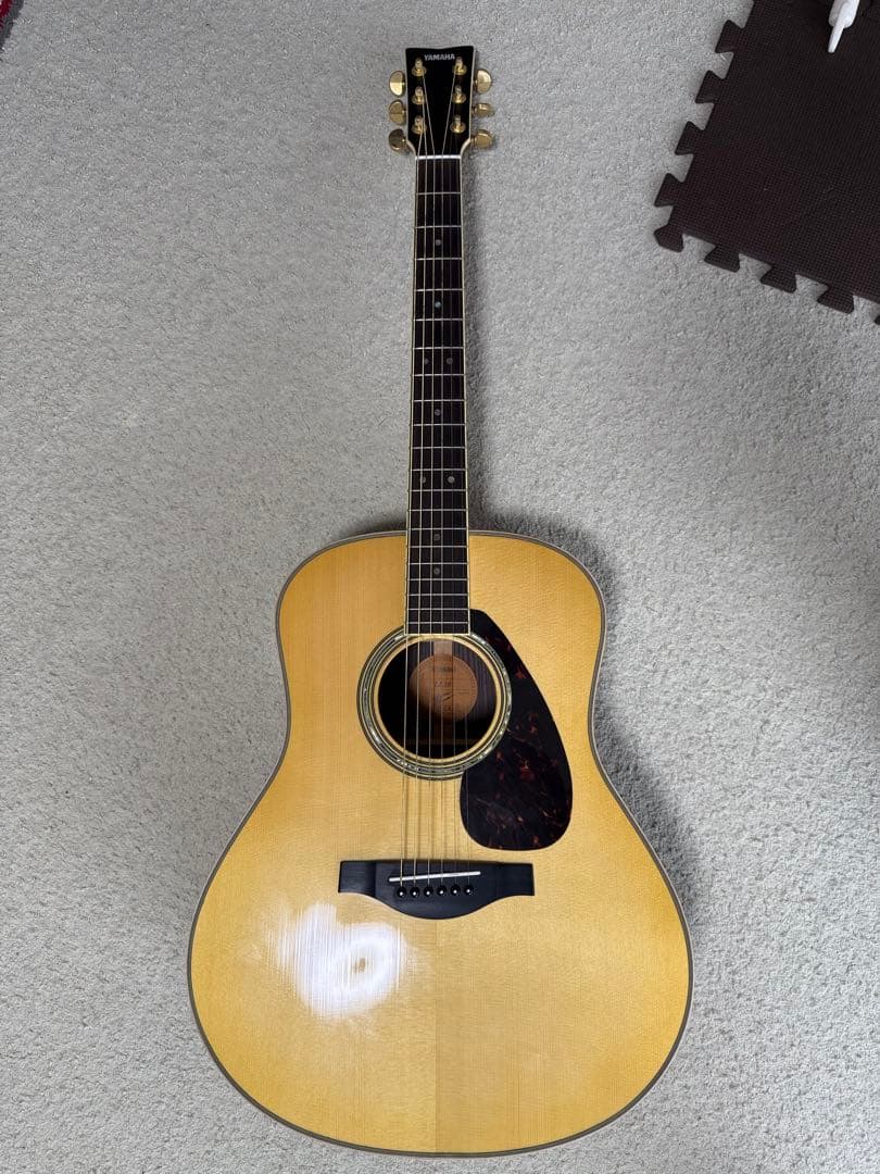 Yamaha LL16 アコースティックギター　ケース付き