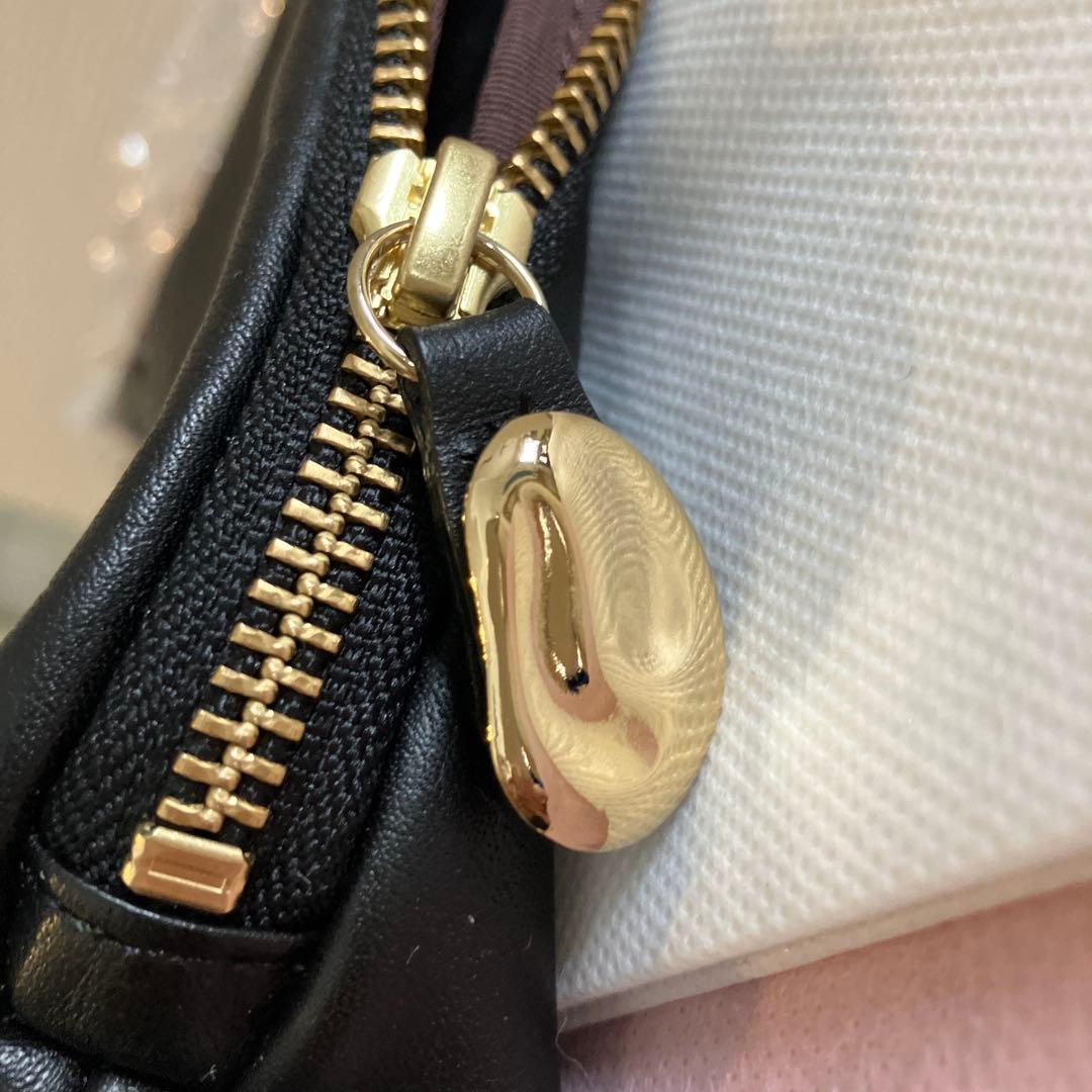 【gemeil ジェムイル】ワンハンドルミニショルダーバッグ ブラック　斜め掛け