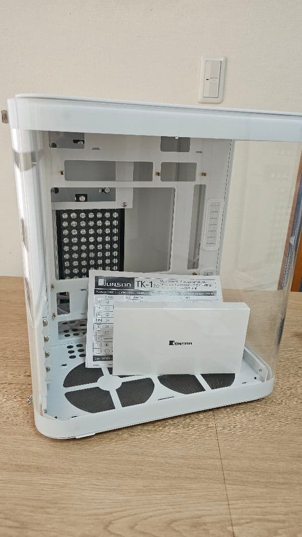 ホワイト PCケース TK-1