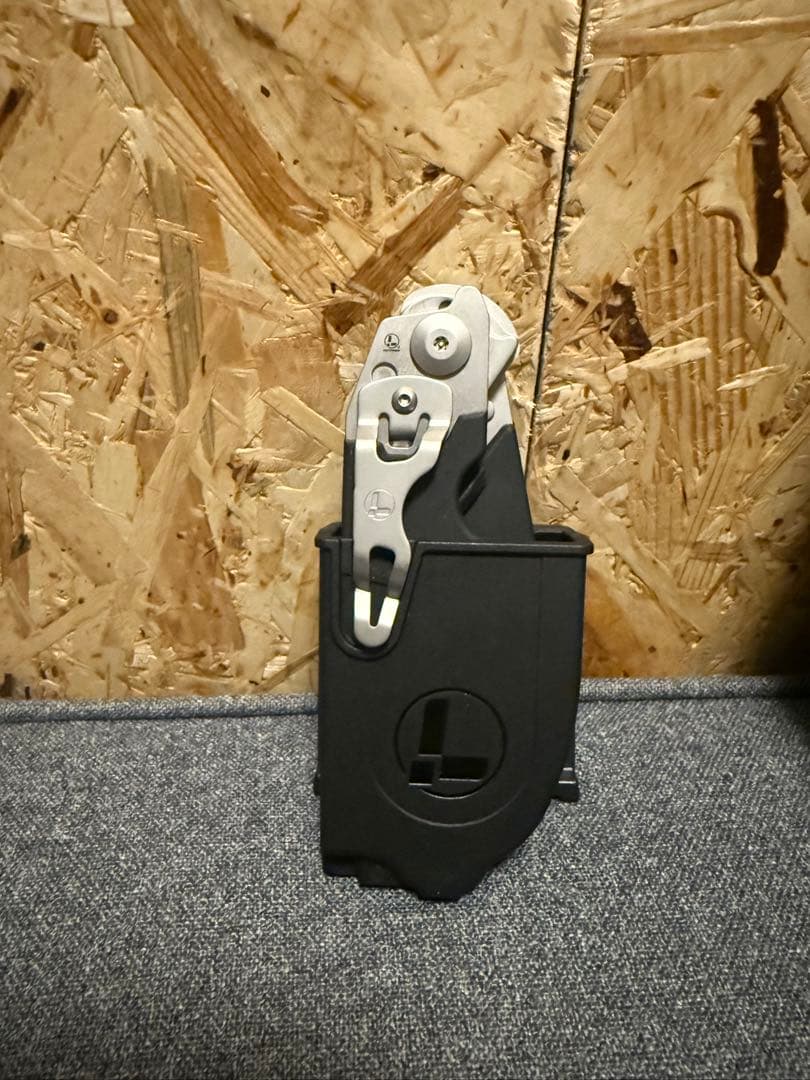 スナップオン　レザーマン　ハサミ