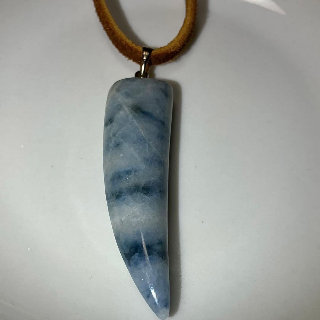 糸魚川翡翠　コン沢　ネックレストップ（103）