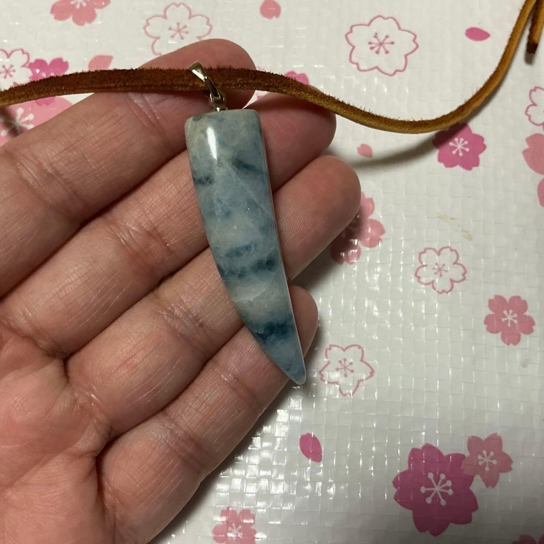 糸魚川翡翠　コン沢　ネックレストップ（103）