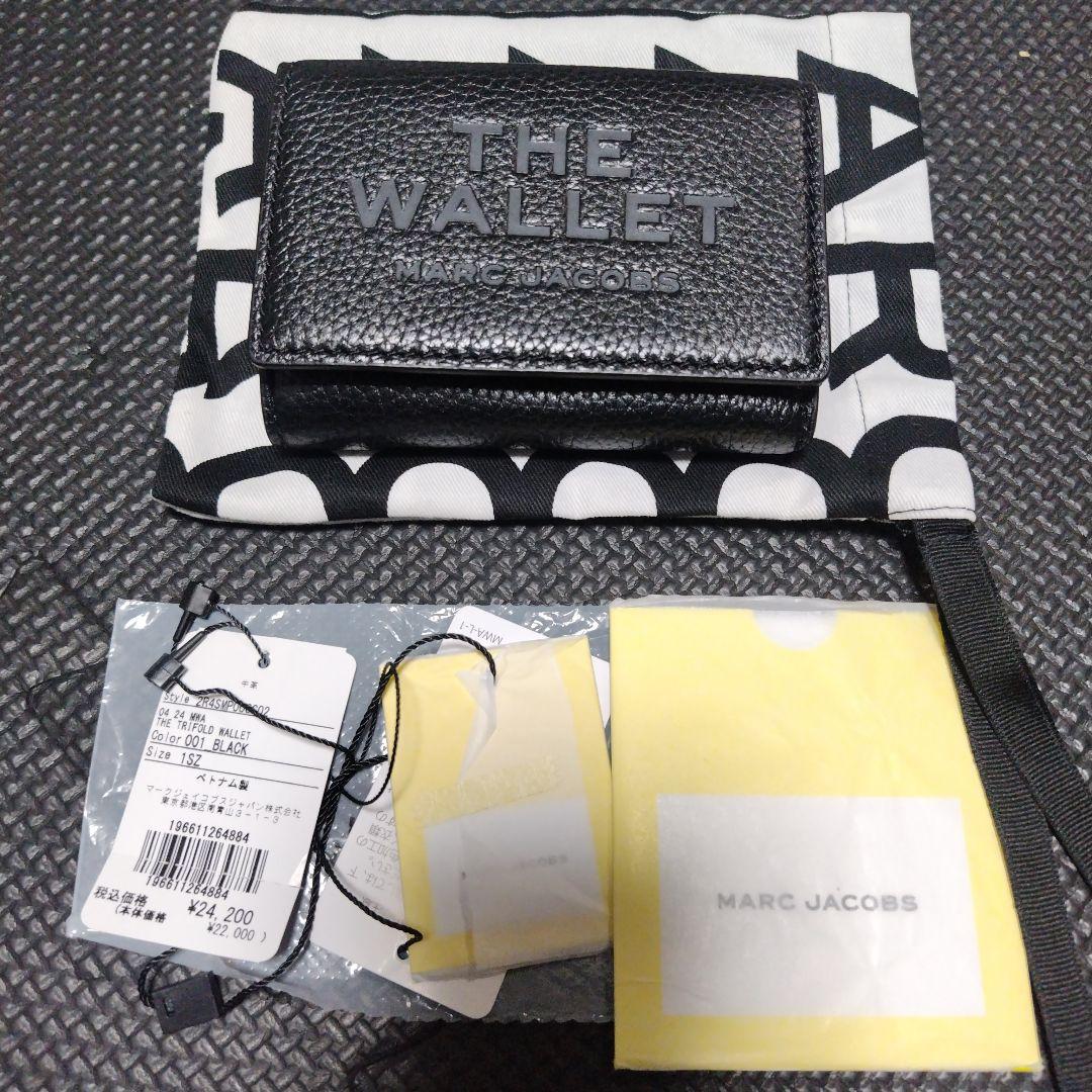 MARC JACOBS THE WALLET ブラック三つ折り財布