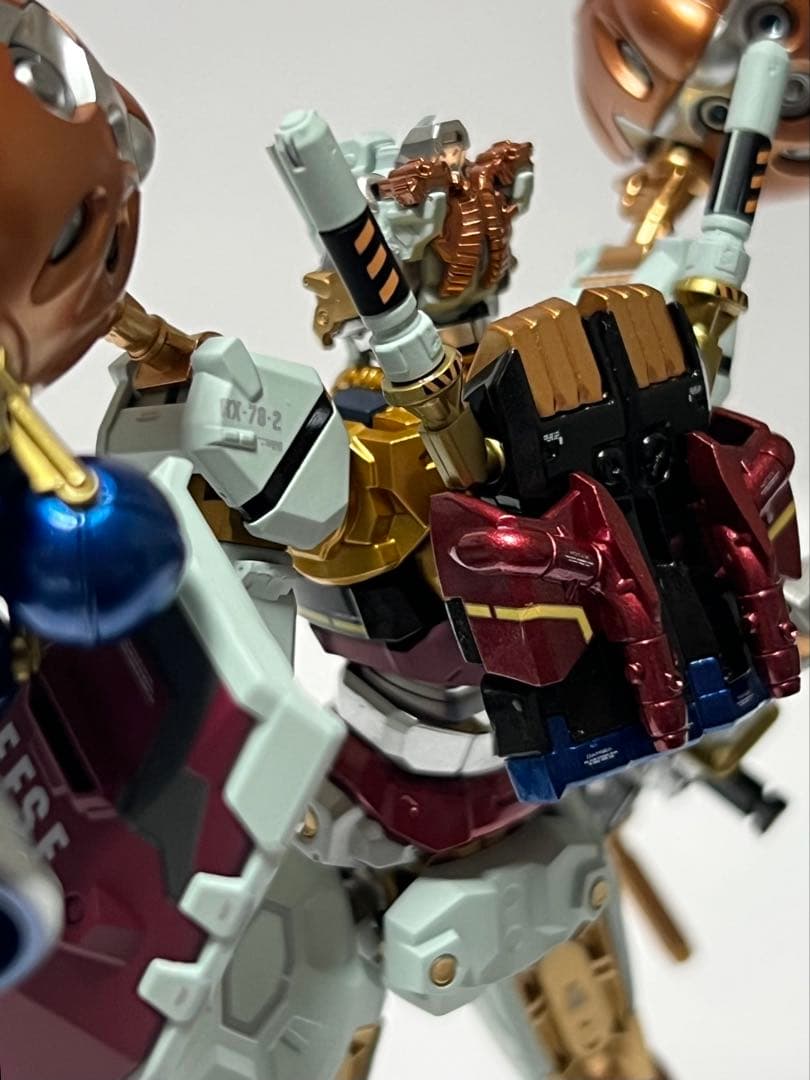 ガンプラ HG 1/144 赤いガンダム 塗装完成品