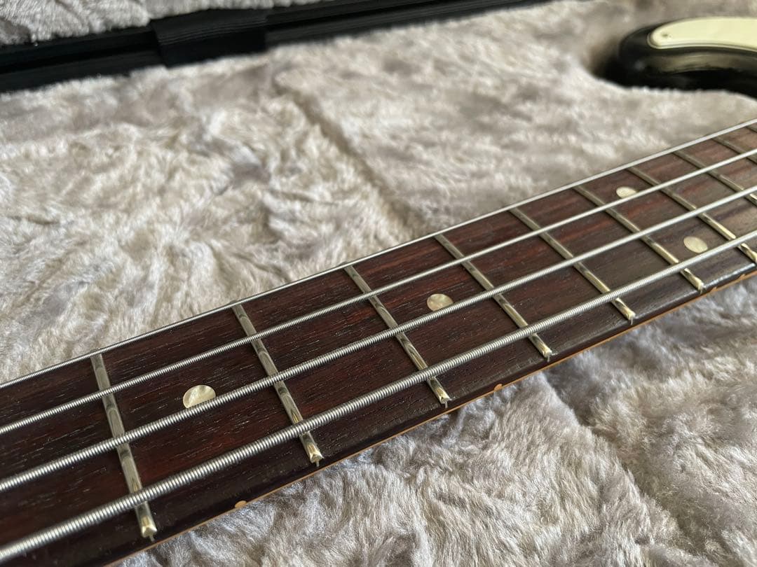 ベース Fender American Ultra Precision Bass