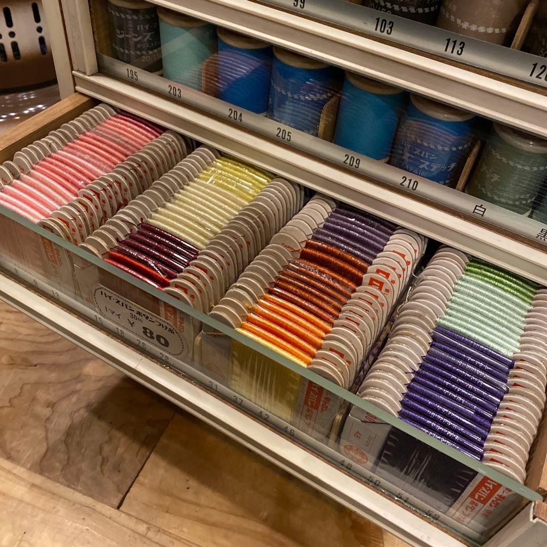 糸陳列棚　ハイ・スパン　糸ケース　収納棚　アンティーク　レトロ