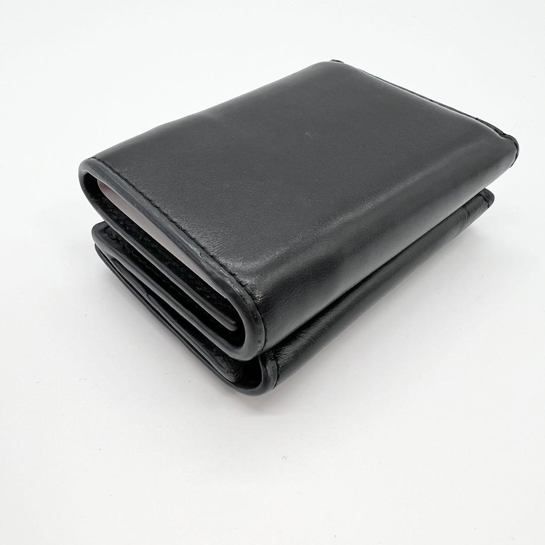 近年モデル✨DIESEL　三つ折り財布　Dロゴ　レザー　ブラック　コンパクト