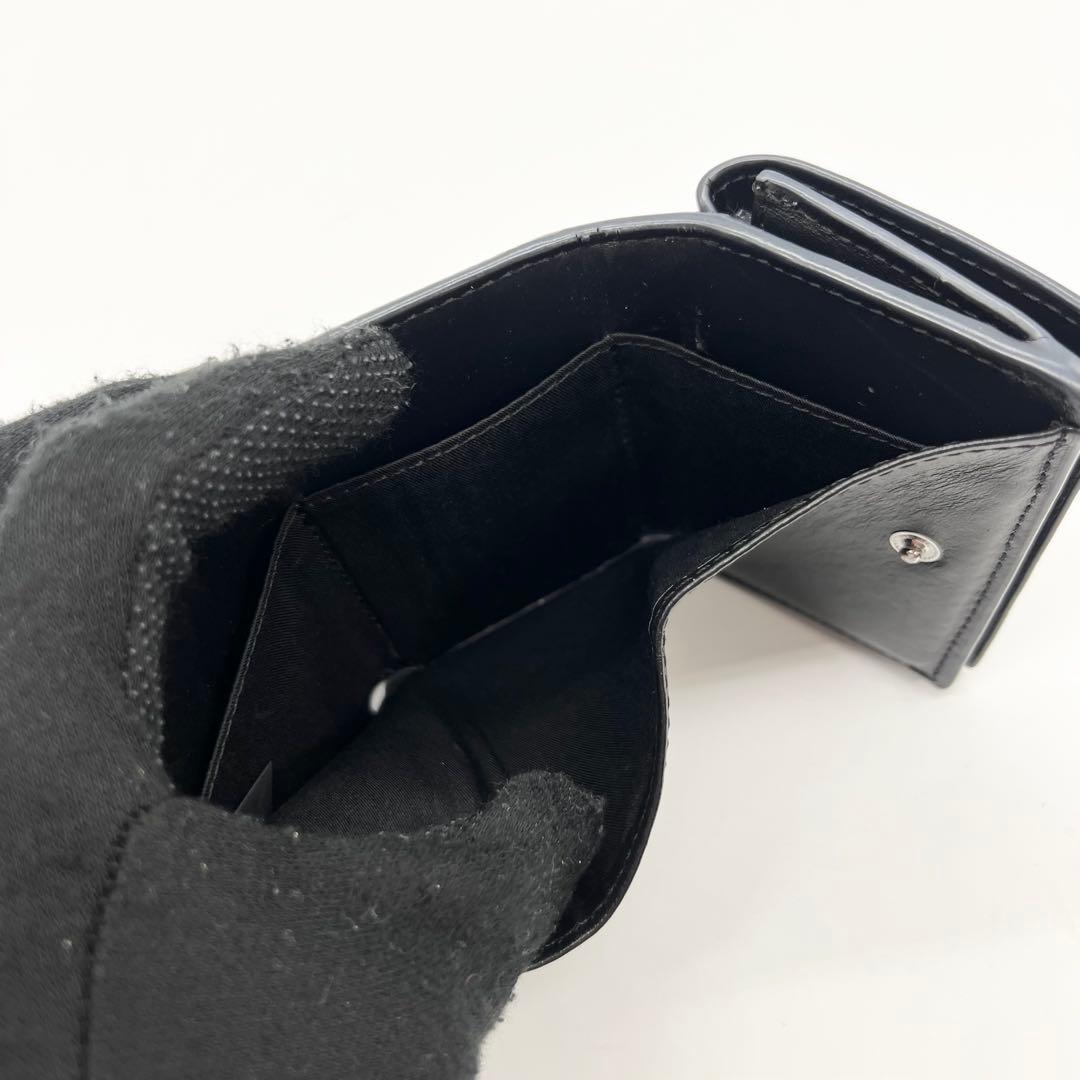 近年モデル✨DIESEL　三つ折り財布　Dロゴ　レザー　ブラック　コンパクト