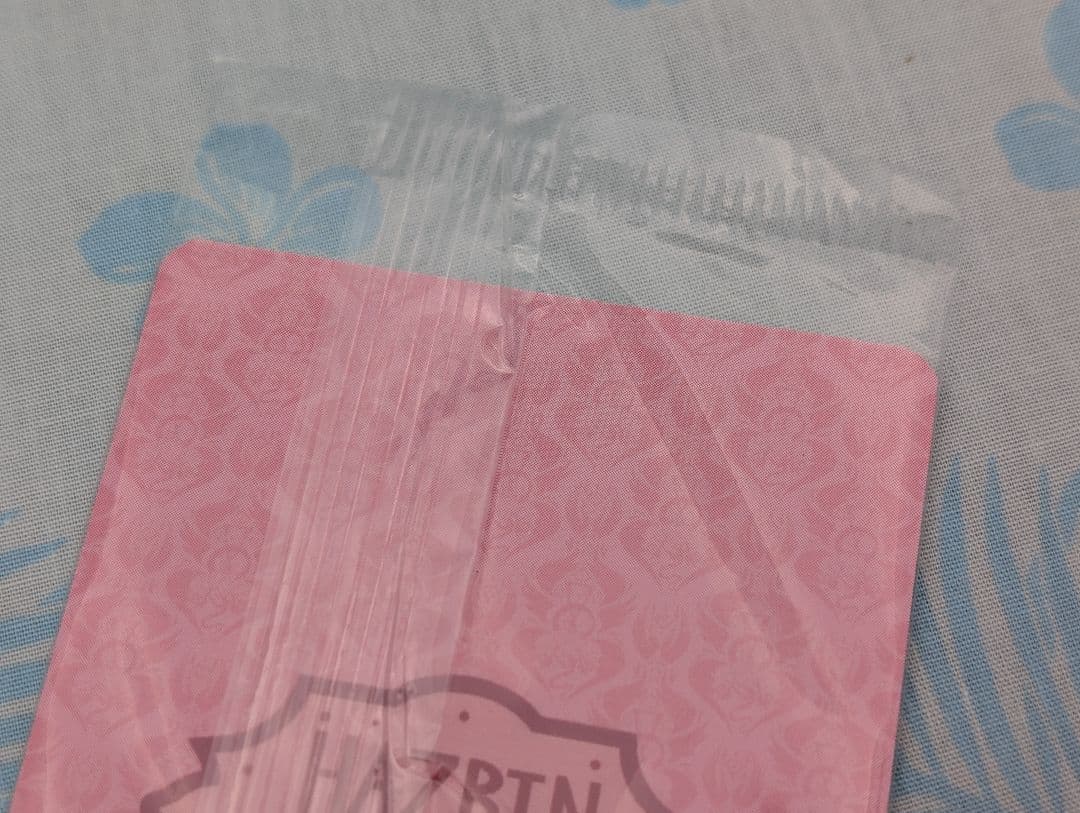 カード・フォト・ブロマイド Hazbinhotel pink cracked ice Hate watch