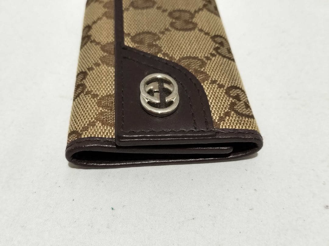 GUCCI GGキャンバス キーケース・キーホルダー　箱付き