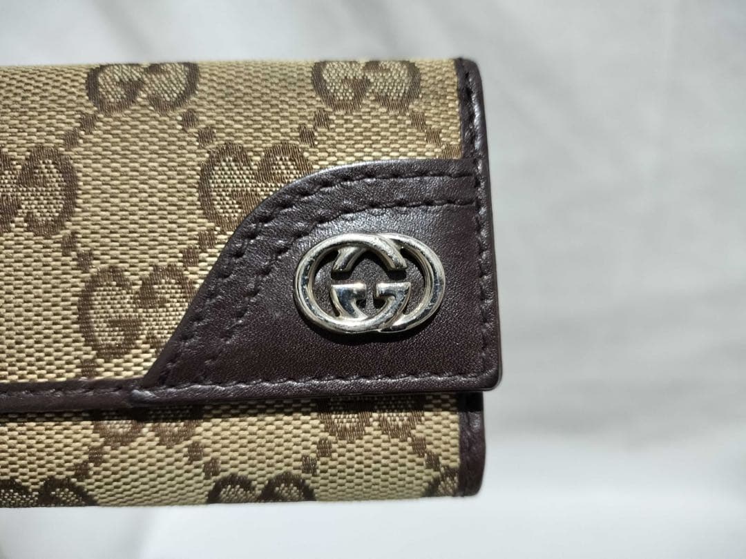 GUCCI GGキャンバス キーケース・キーホルダー　箱付き