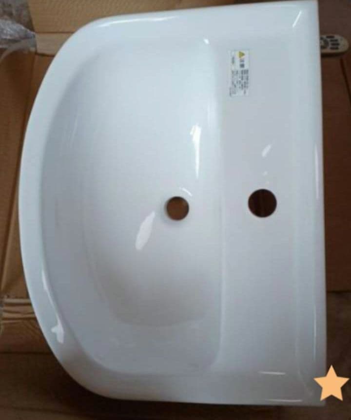 TOTO壁掛小型洗面器（L-210C NW1 ）/バックハンガー（TL250D）