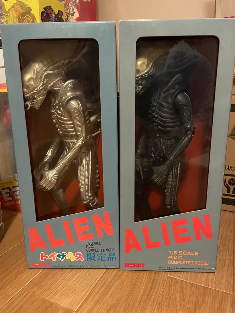 ツクダホビー　エイリアン2体セット