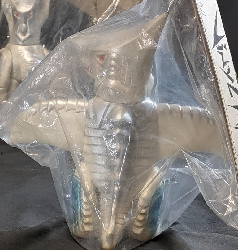 バイラス・ジグラ　昭和ガメラ対戦怪獣（マーミット）ビニールパラダイス未開封２体