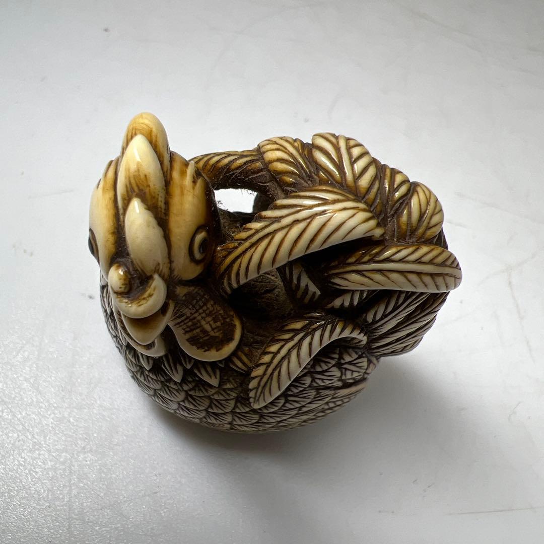 極上　正直銘　鶏根付　36g 東Y8-0113☆2F