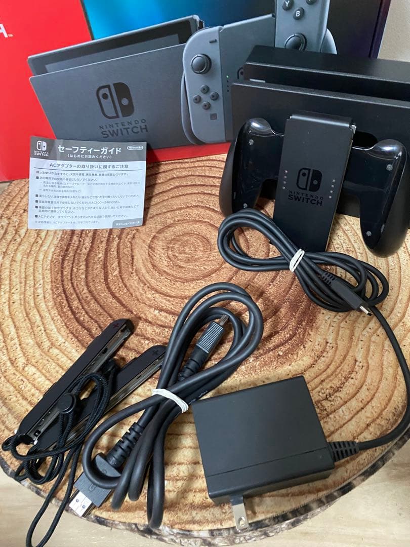 Nintendo Switch ニンテンドースイッチ本体　グレー 10