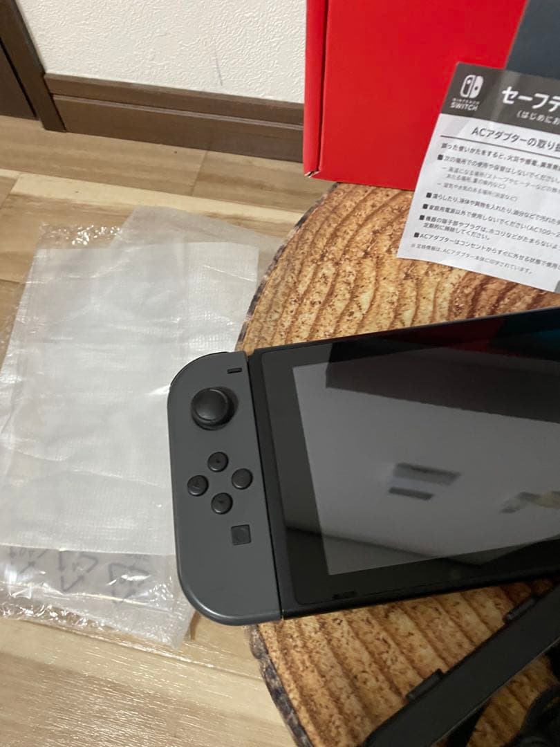 Nintendo Switch ニンテンドースイッチ本体　グレー 10