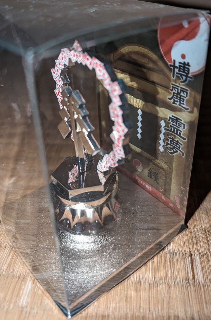 東方プロジェクト　東方宝物殿、メタルフィギュア　霊夢　魔理沙　咲夜　幽々子