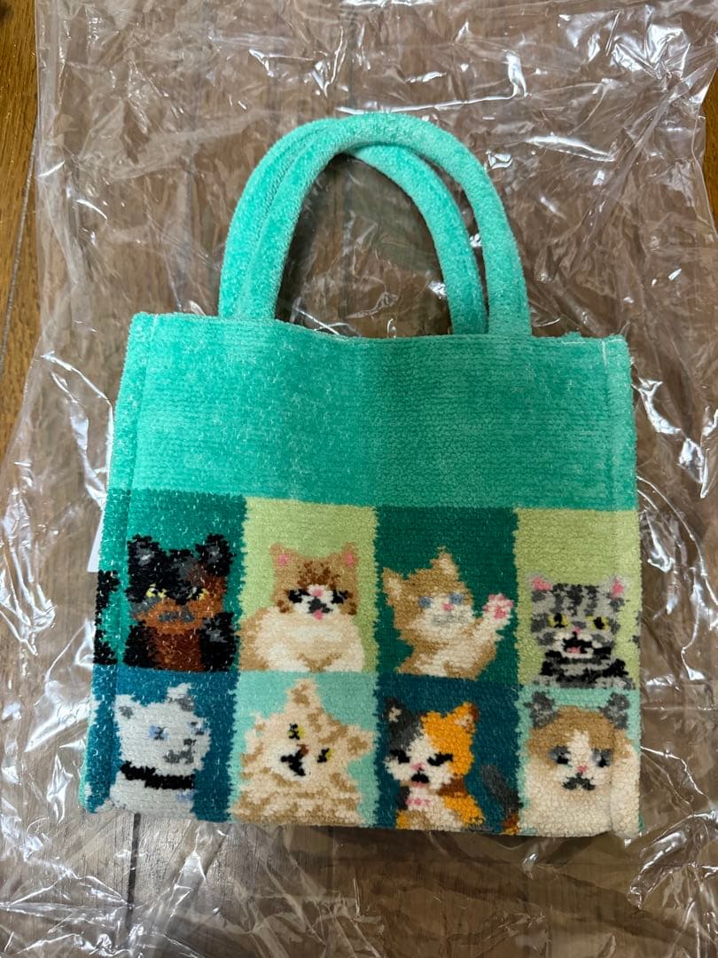 FEILER猫と犬の刺繍ハンドバッグ ミントグリーン